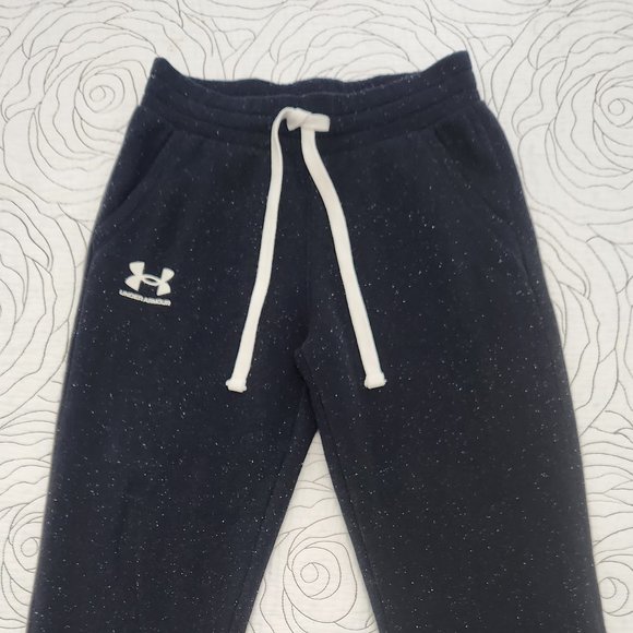 [XS] Black/White Speckled Under Armour Sweatpants - Picture 7 of 16